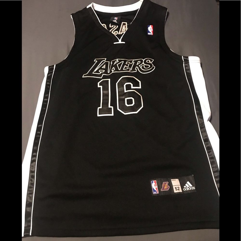 Lakers jersey 🖤